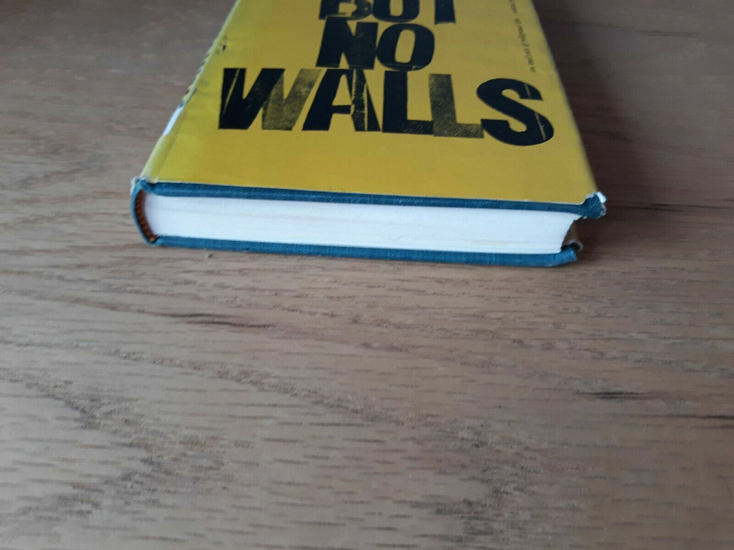 Vows But No Walls: an Analysis of Religious Life E. E. Grollmes 1967 HC/DJ