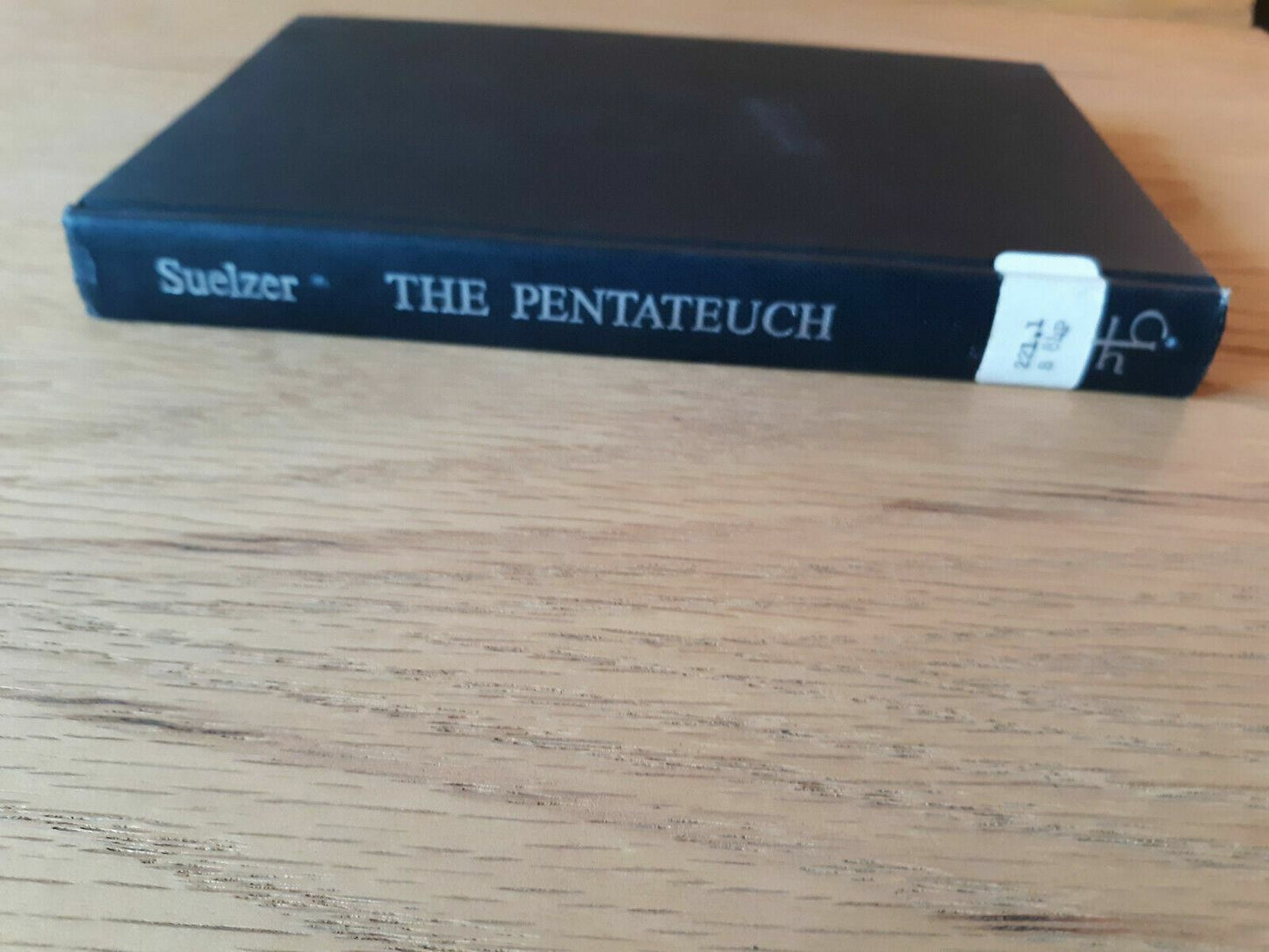 THE PENTATEUCH: A Study in Salvation History by Alexa Suelzer- 1964, Catholic