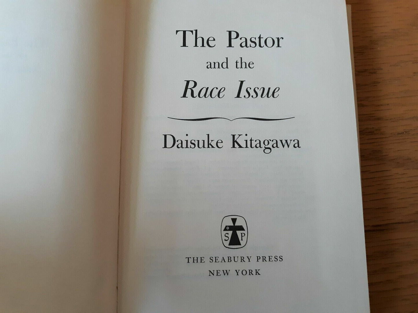 The pastor and the race issue by Kitagawa, Daisuke 1965 HC/DJ