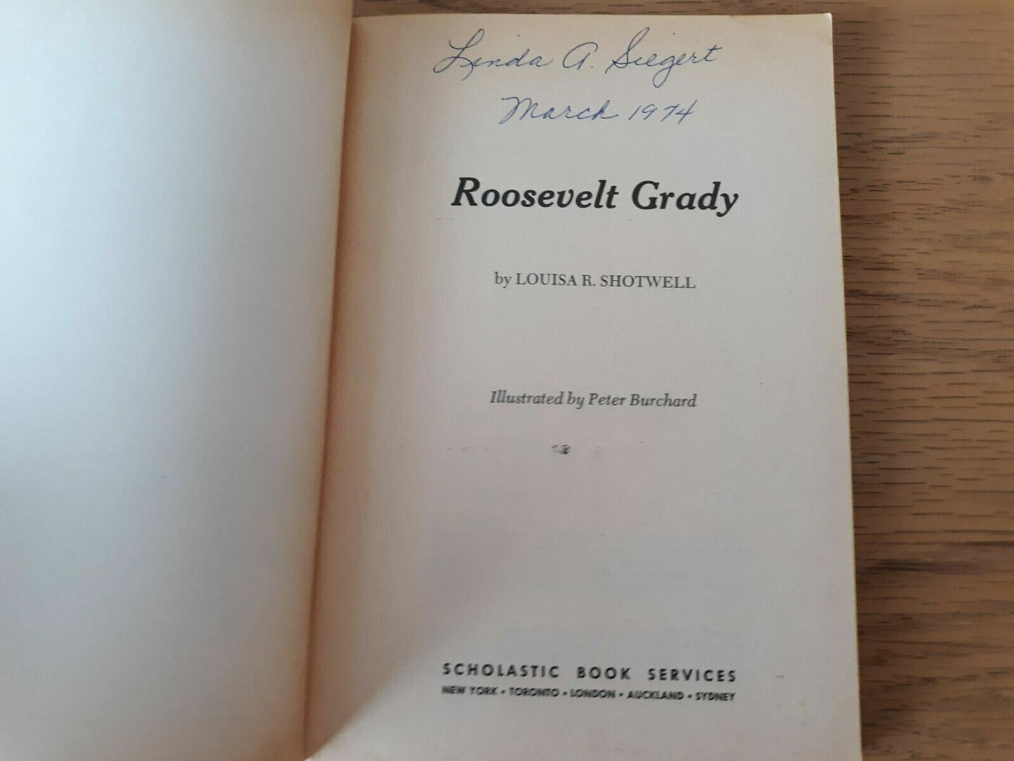 Roosevelt Grady by Louisa Shotwell Scholastic 1st Printing 1970