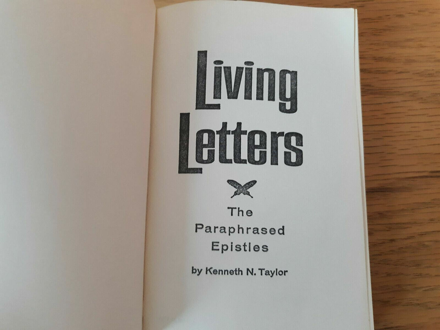 Vintage Living Letters:The Paraphrased Epistles Special Edition Paperback 1962