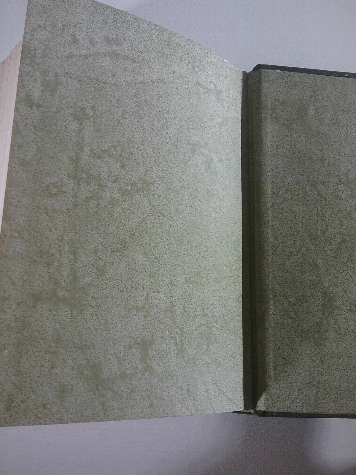 The Living Bible - Paraphrased - 33rd Printing 1973 - Dark Green Faux Leather