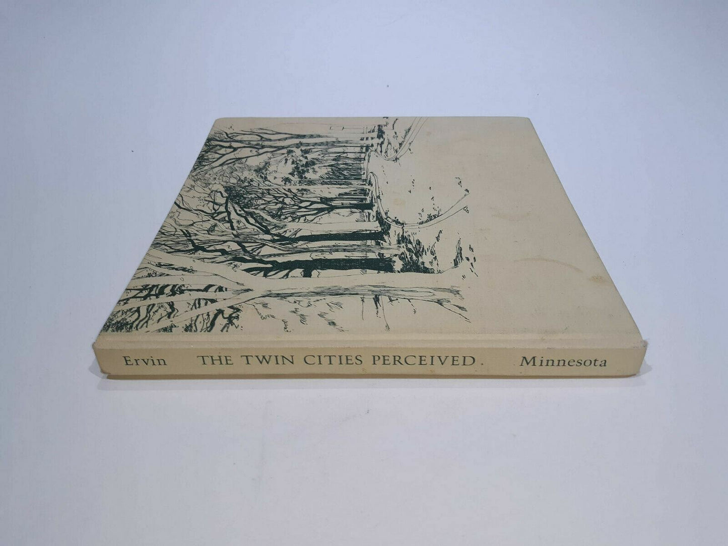 The Twin Cities Perceived - A Study in Words and Drawings by Jean Adams Ervin