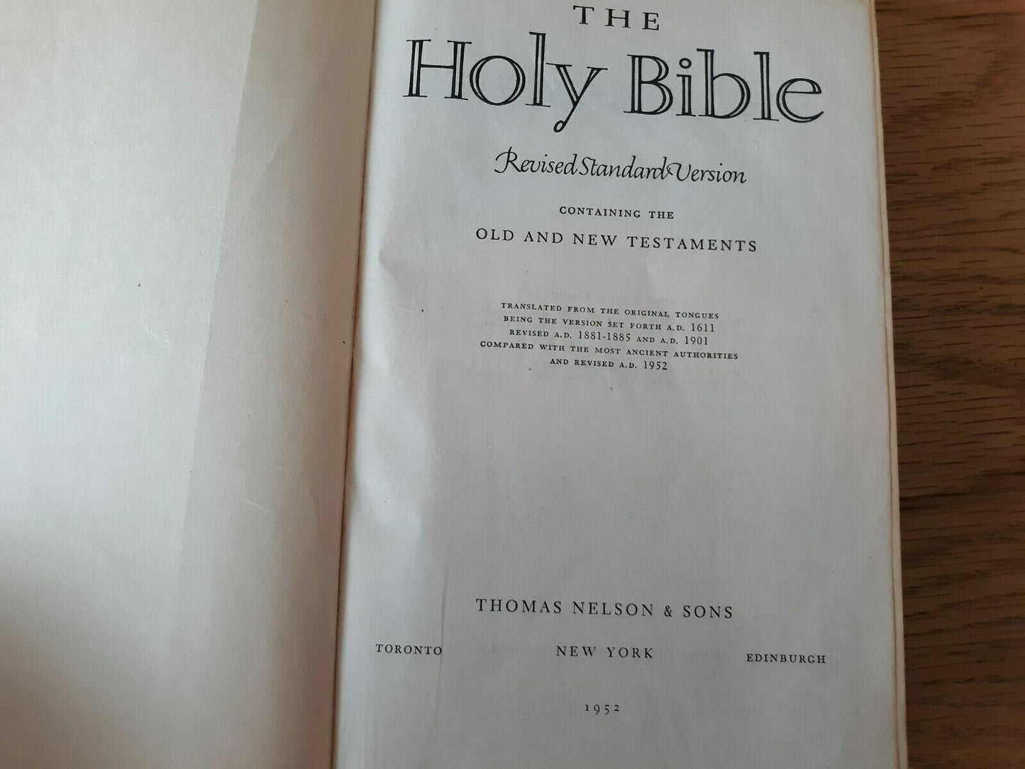 Vintage Holy Bible Revised Standard Version RSV 1952 Nelson Red Hardcover