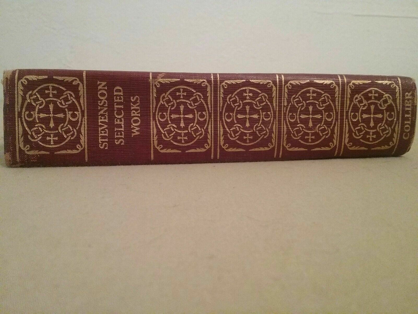 The Works of Robert Louis Stevenson in One Volume