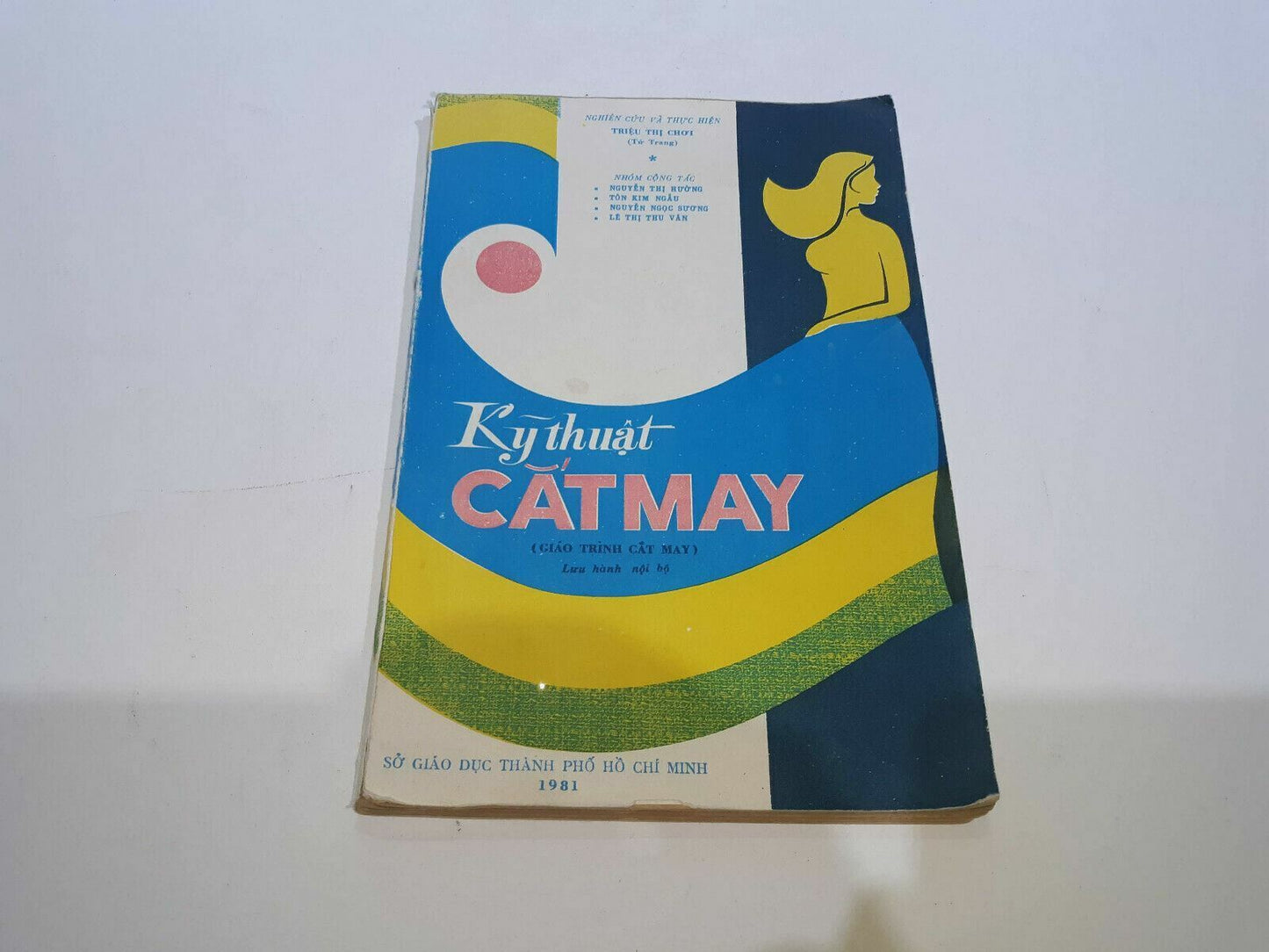 Ky Thuat Cat May, Trieu Thi Choi (Tu Trang) 1981
