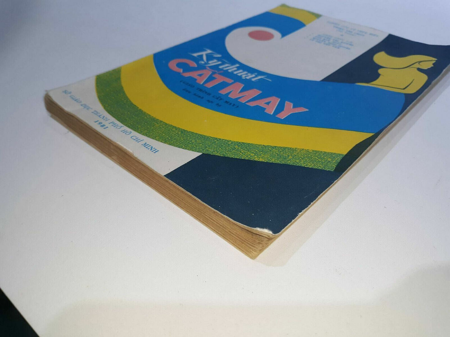 Ky Thuat Cat May, Trieu Thi Choi (Tu Trang) 1981
