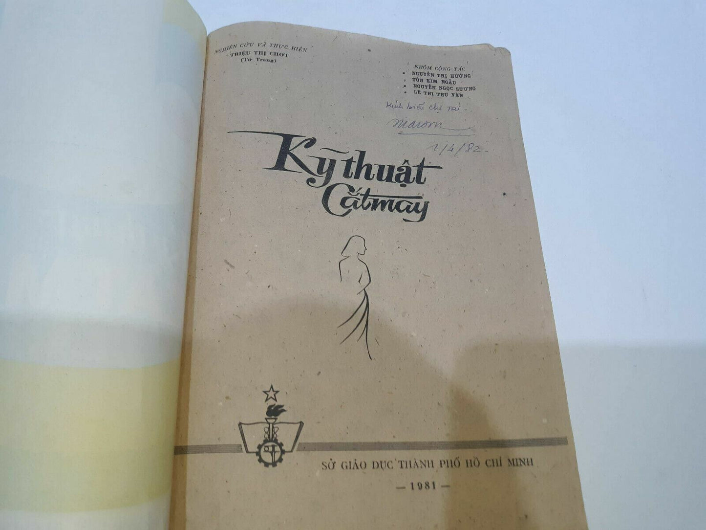 Ky Thuat Cat May, Trieu Thi Choi (Tu Trang) 1981
