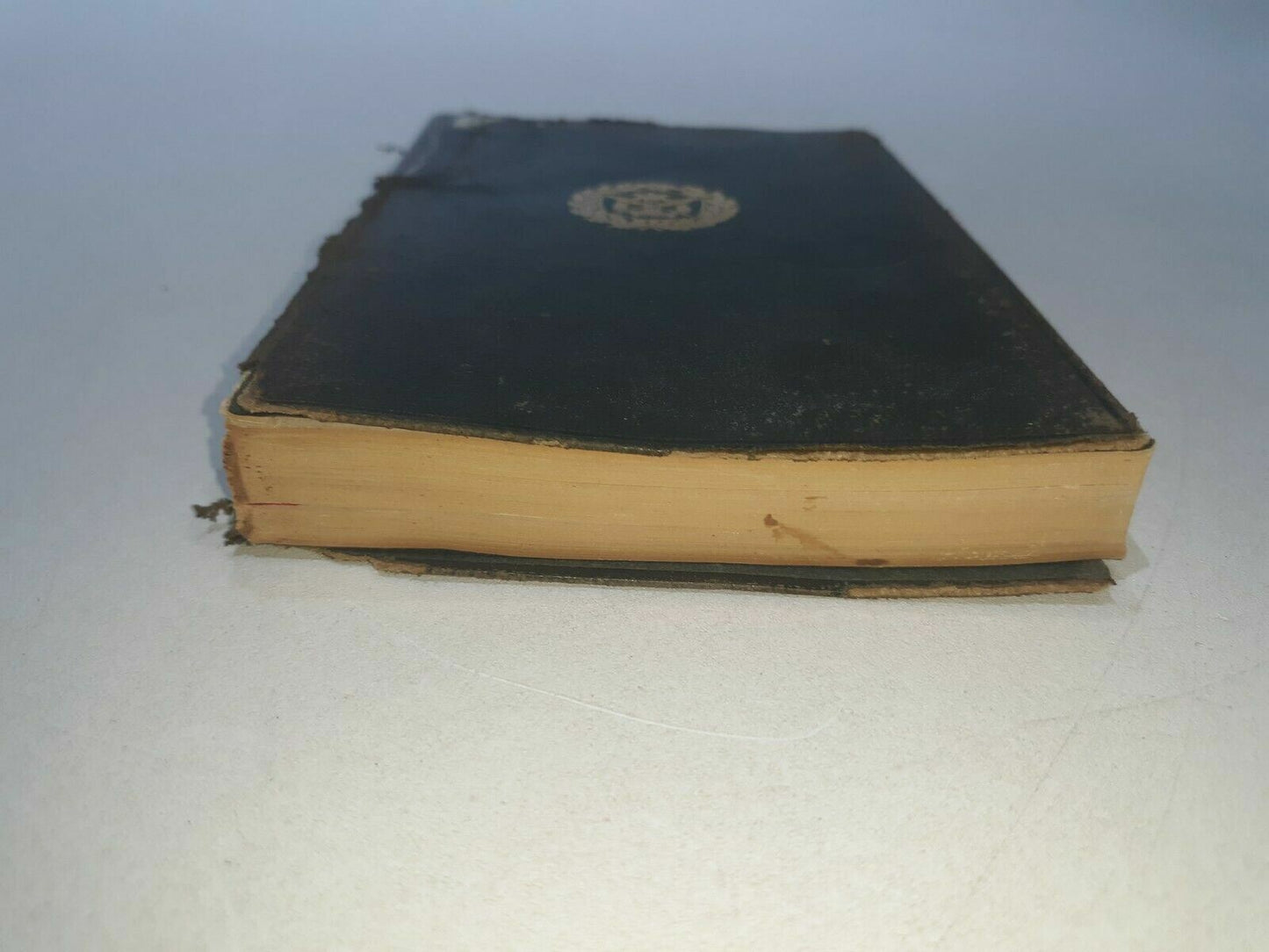 Antique Cranford Mrs Gaskell Leather Published by Thomas Y Crowell & Co NY Book