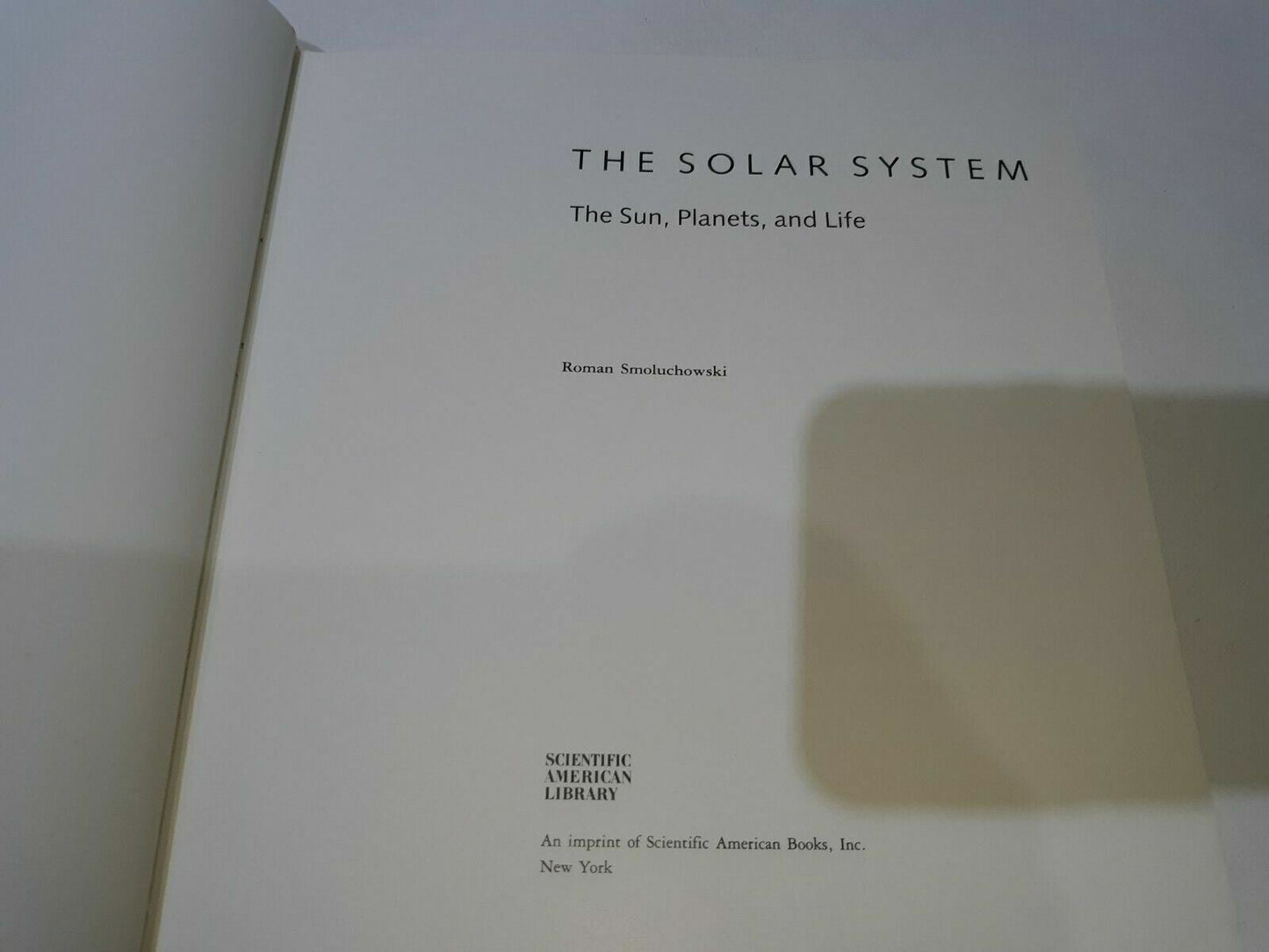 The Solar System by Roman Smoluchowski 1983 Hardcover w/ Dust Jacket