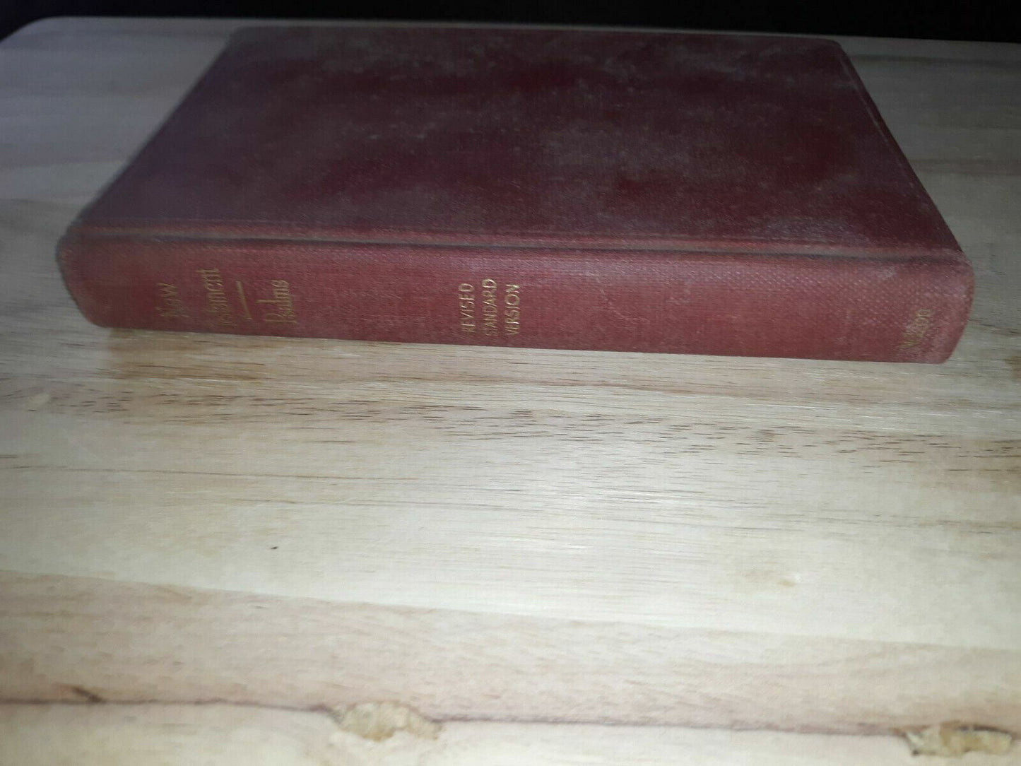 The New Testament and Psalms Revised Standard 1946 Nelson New Covenant Vintage