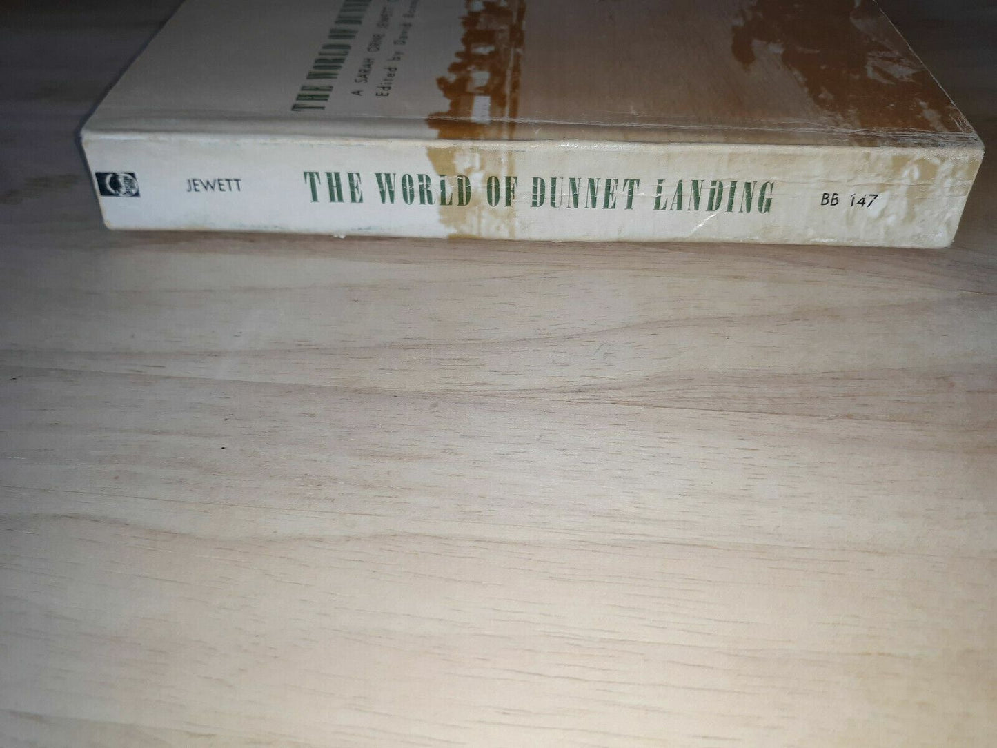 The World of Dunnet Landing by Sarah Orne Jewett (English) Paperback 1962