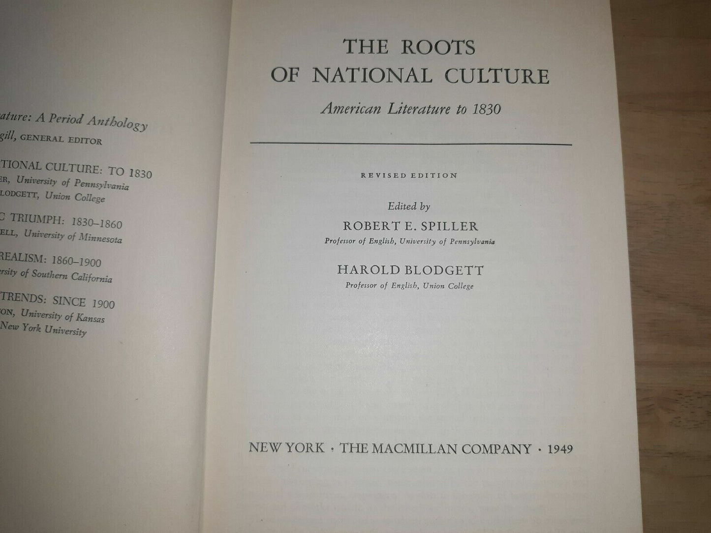 The Roots of National Culture: American Literature to 1830 1949