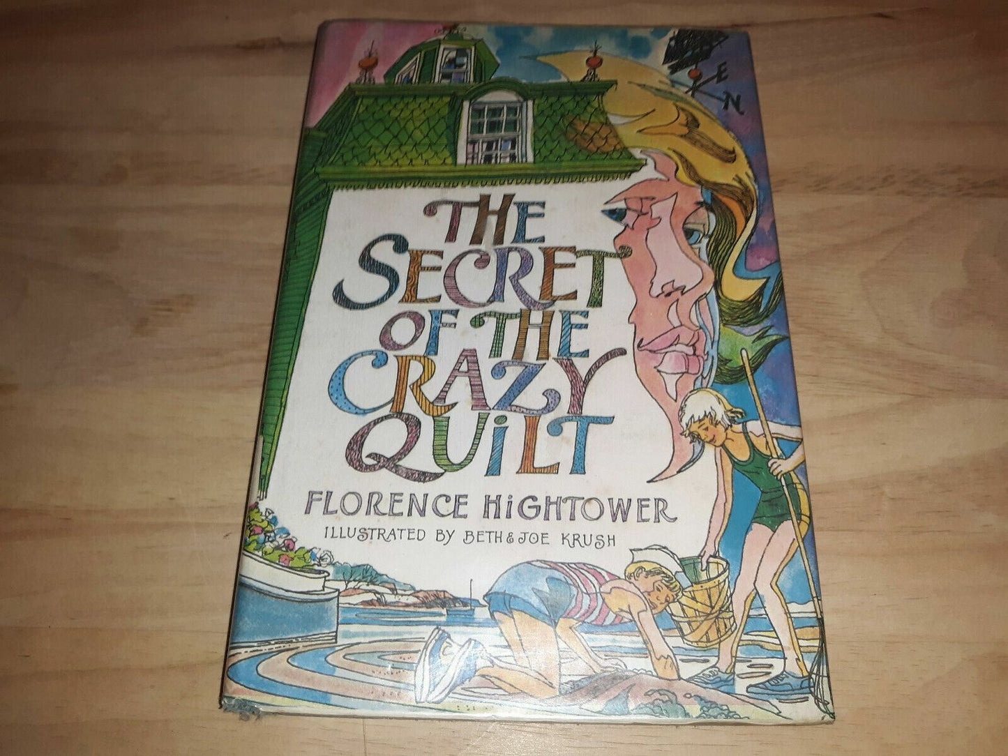 The Secret of the Crazy Quilt by Florence Hightower 1972 HC/DJ