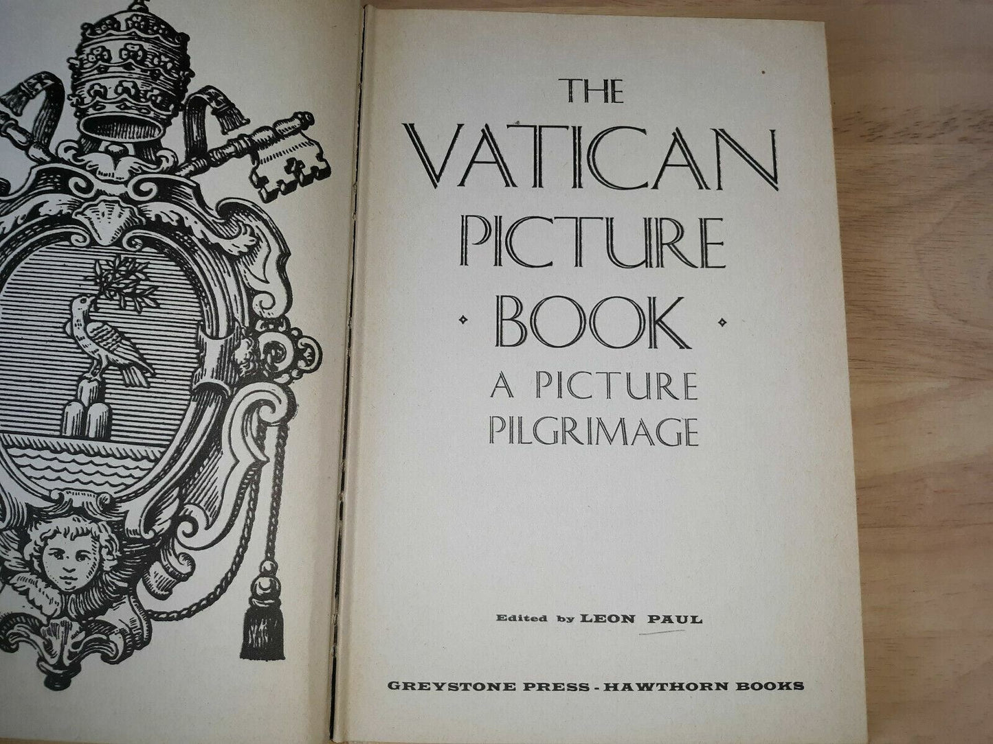 The Vatican Picture Book: A Picture Pilgrimage by Paul, Leon 1957