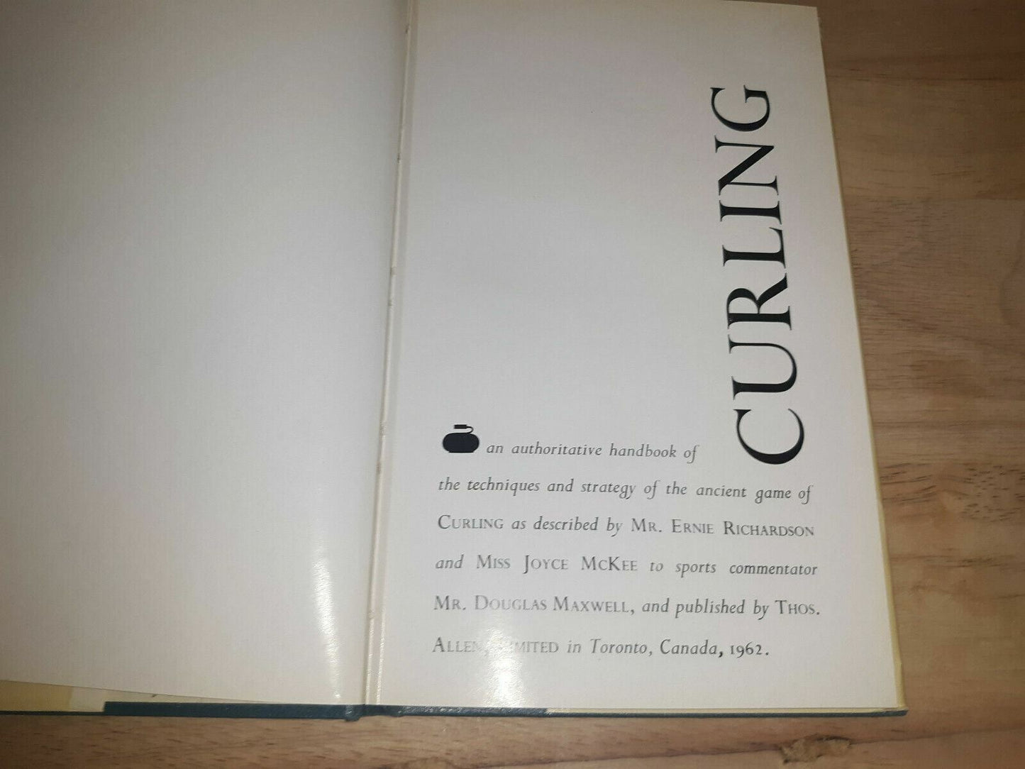 Curling Vintage Hardcover Book HCDJ 1962 Richardson