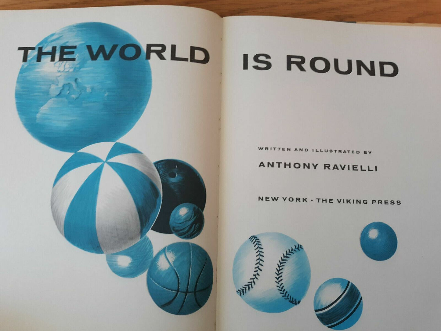 The World is Round by Anthony Ravielli 1967 Hardcover Dust Jacket