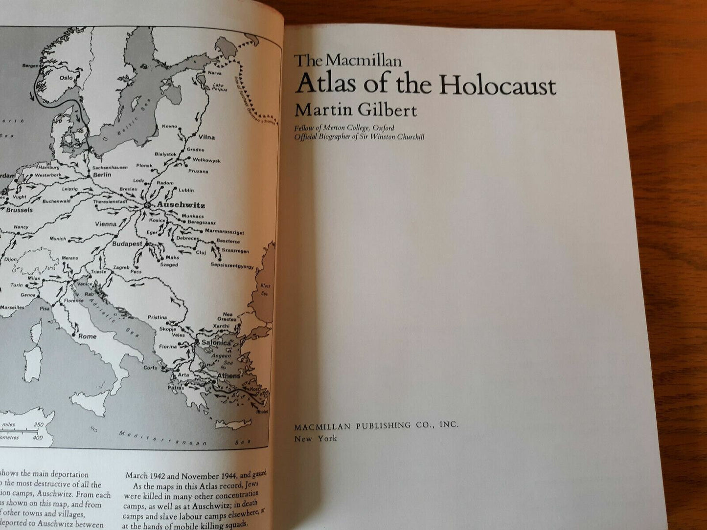 The Macmillan Atlas of the Holocaust by Martin Gilbert 1982