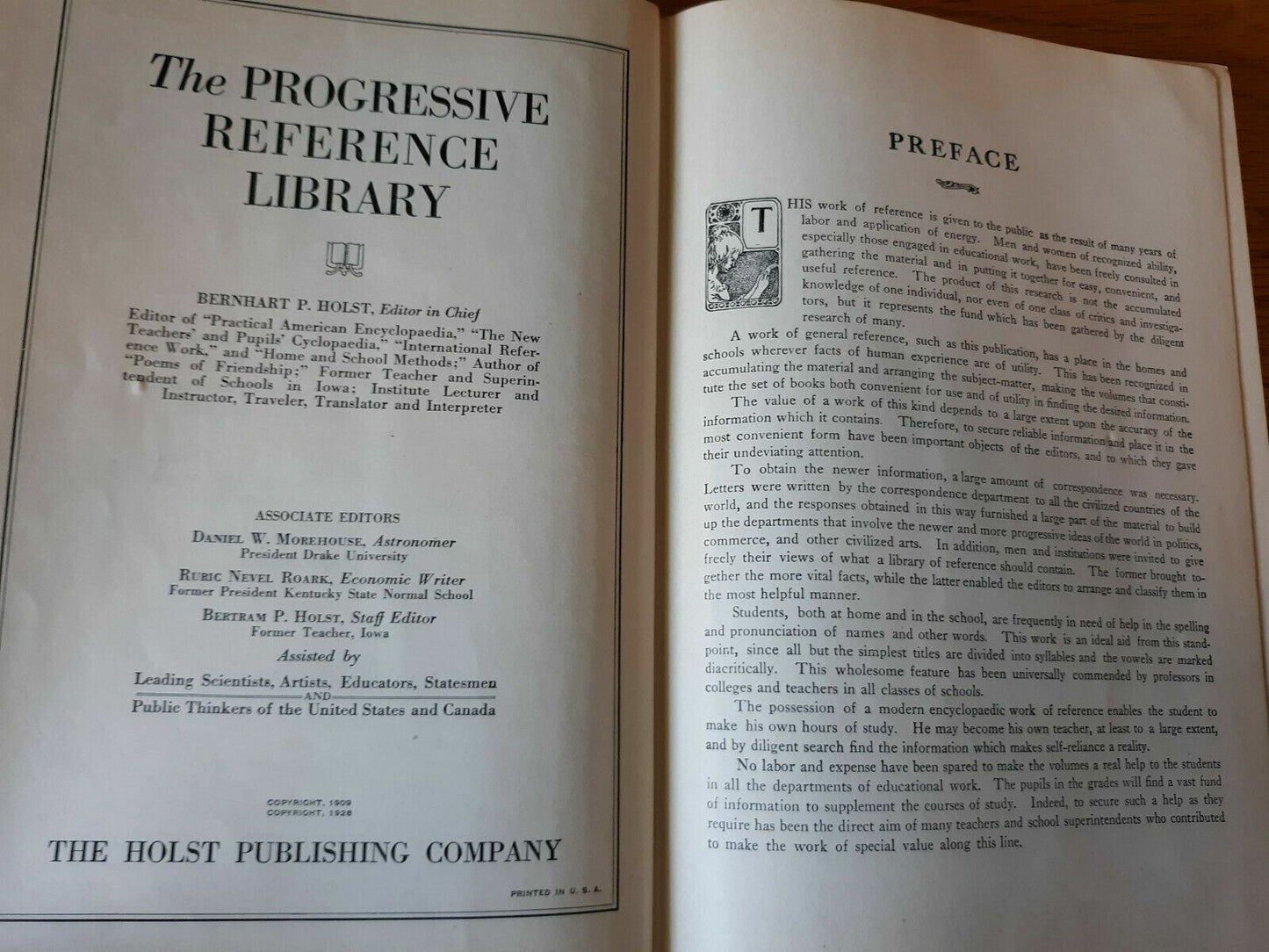 The Progressive Reference Library with Loose Leaf Revision Service Vol 1 1930