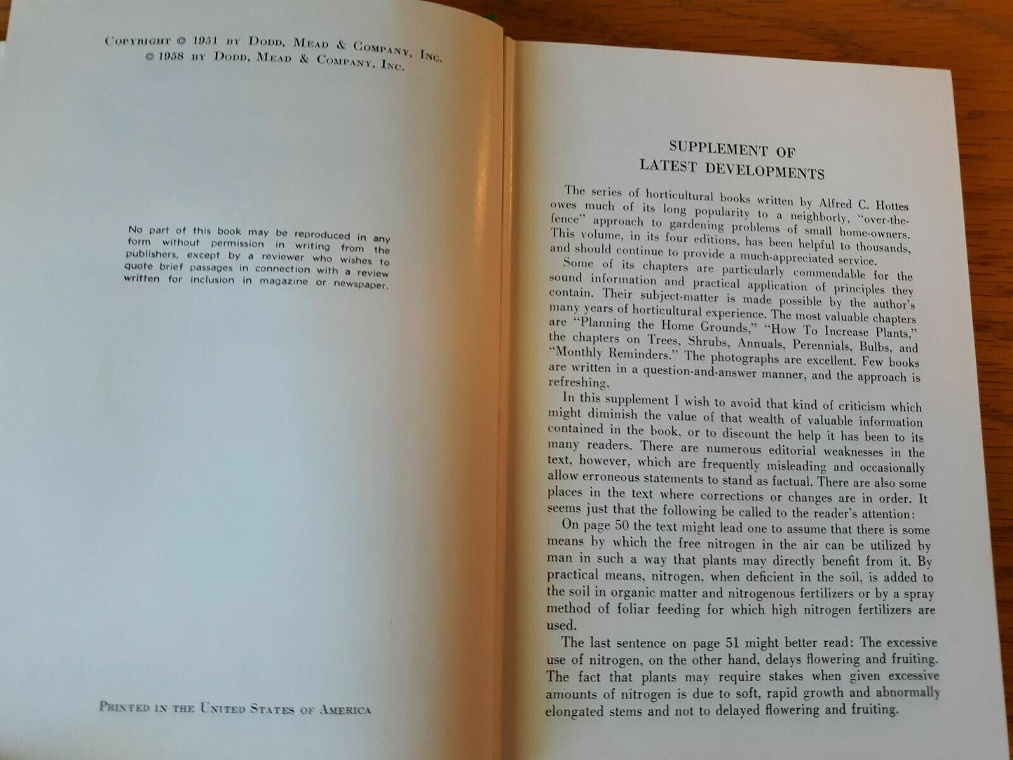 1001 Garden Questions Answered Alfred Carl Hottes 1959 Hardcover Dust Jacket