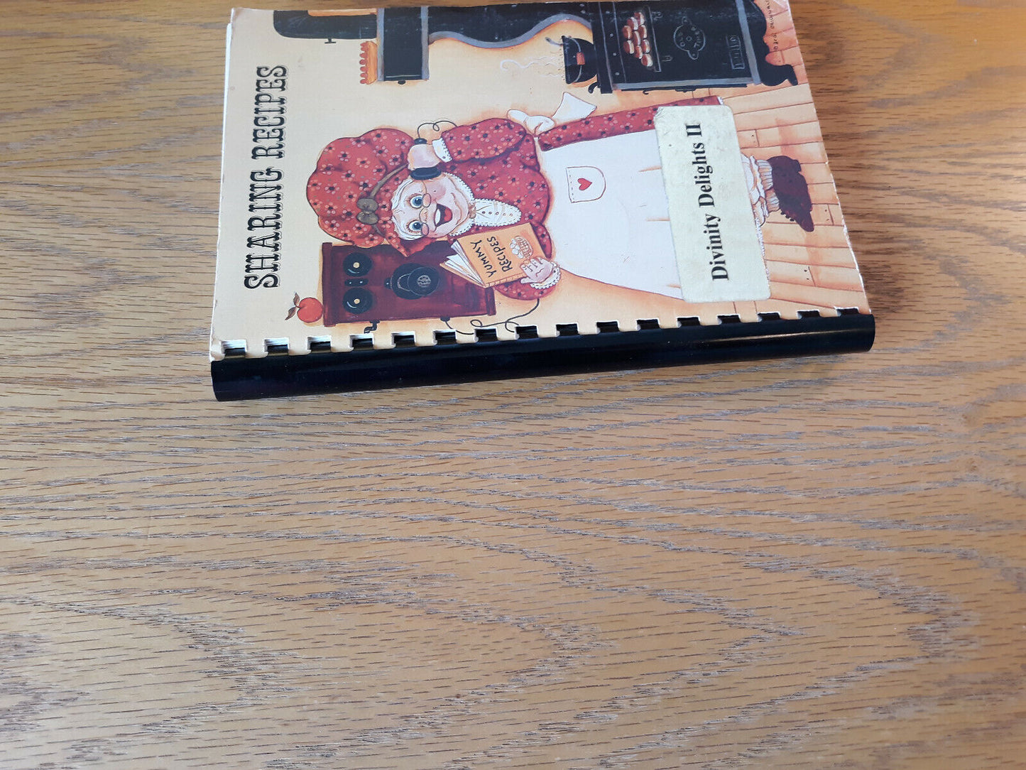 A Book Of Favorite Recipes Ladies' Guild Of Divinity Evangelical Lutheran Church