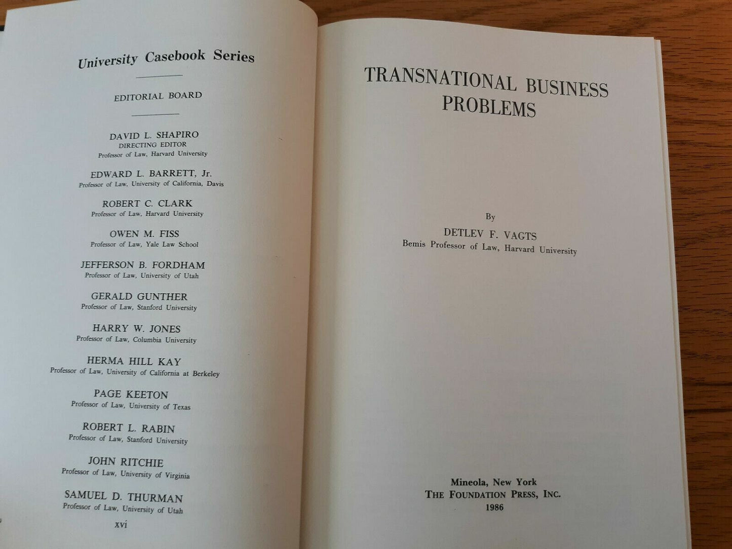 Transnational Business Problems (University Casebook Series) Detlev Vagts 1986