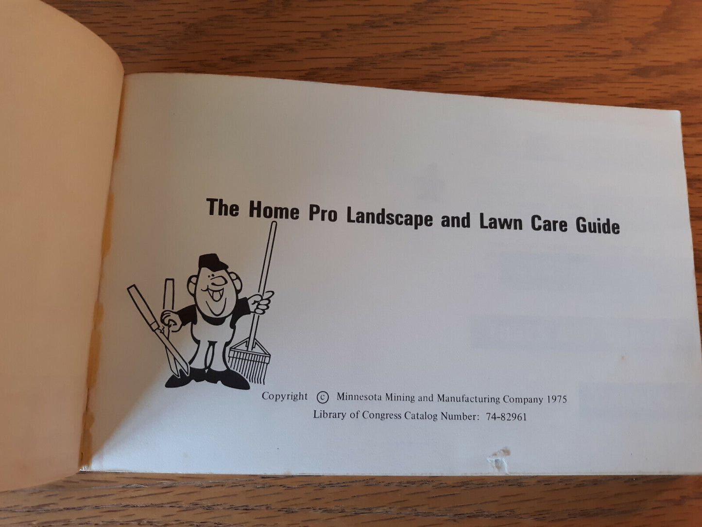 The Home Pro Landscape & Lawn Care Guide 1975 Paperback 3M