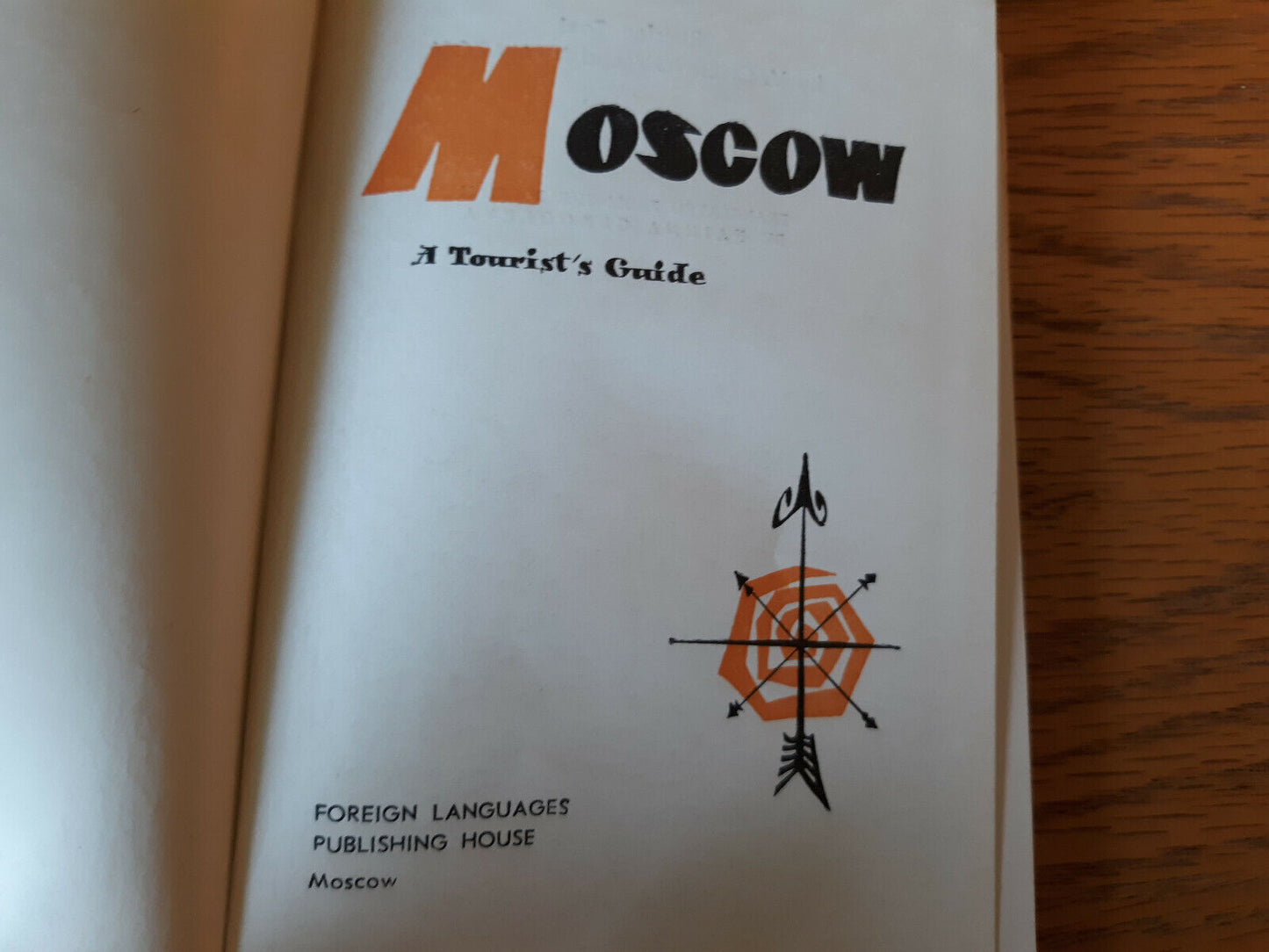 V Chernov, V Mazov / Moscow a Tourist's Guide 1961 Hardcover