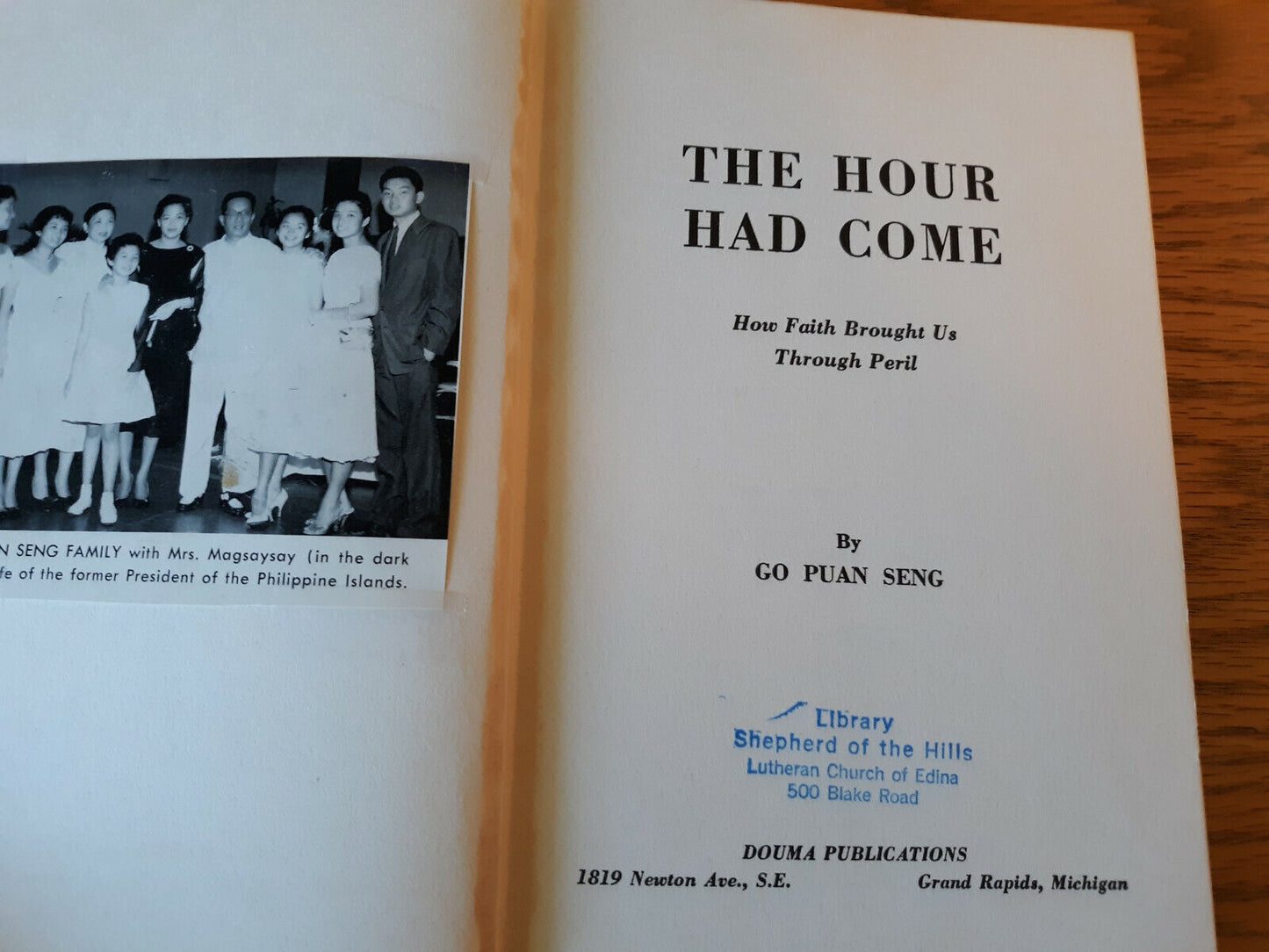 The Hour Had Come Go Puan Seng 1958 Hardcover Douma Publications