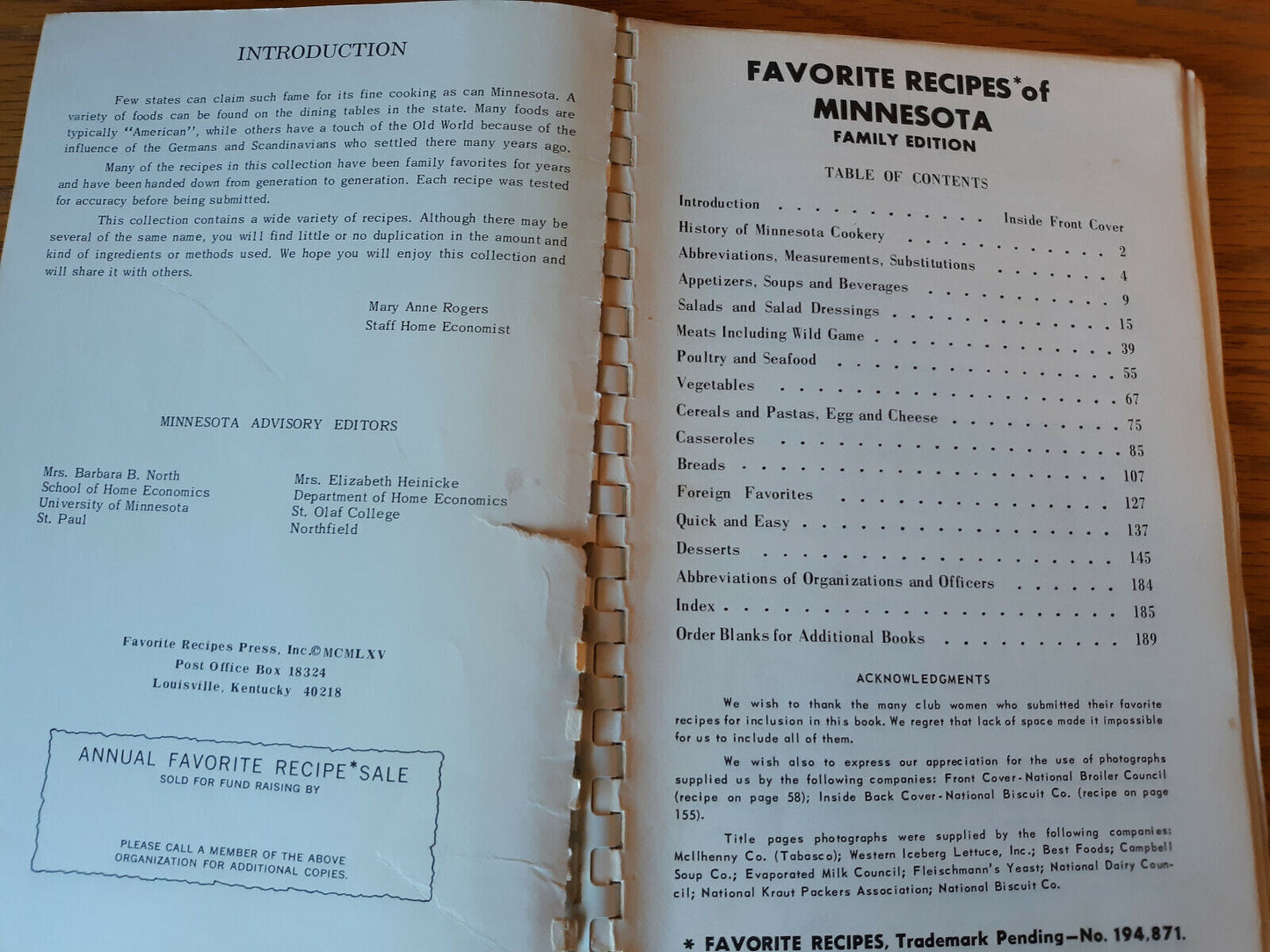 Vintage 1965 Favorite Recipes Of Minnesota Family Edition Cookbook Book