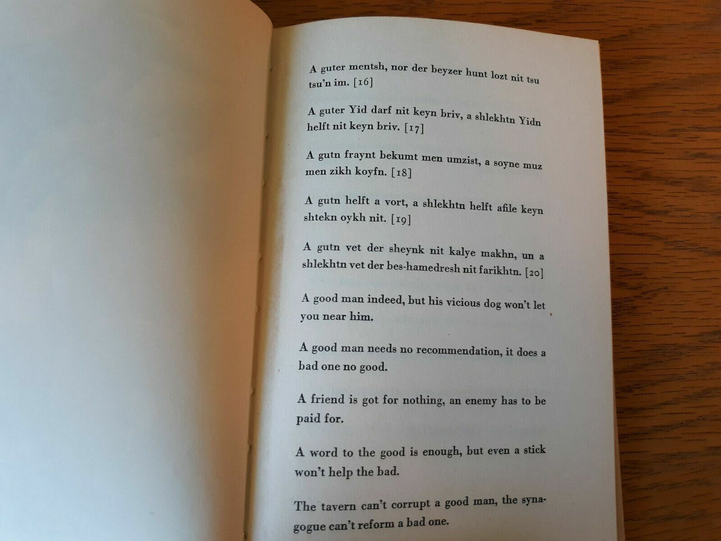 Yiddish Proverbs In Yiddish and English 1949 Hardcover Dust Jacket Hanan Ayalti