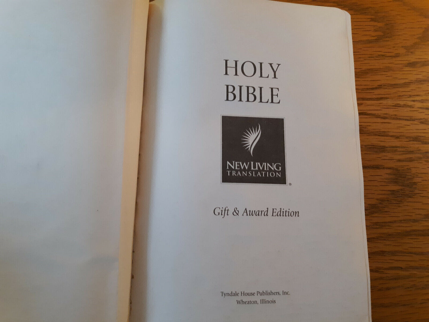 1997 Holy Bible Tyndale New Living Translation Red Letter Gift & Award Edition B