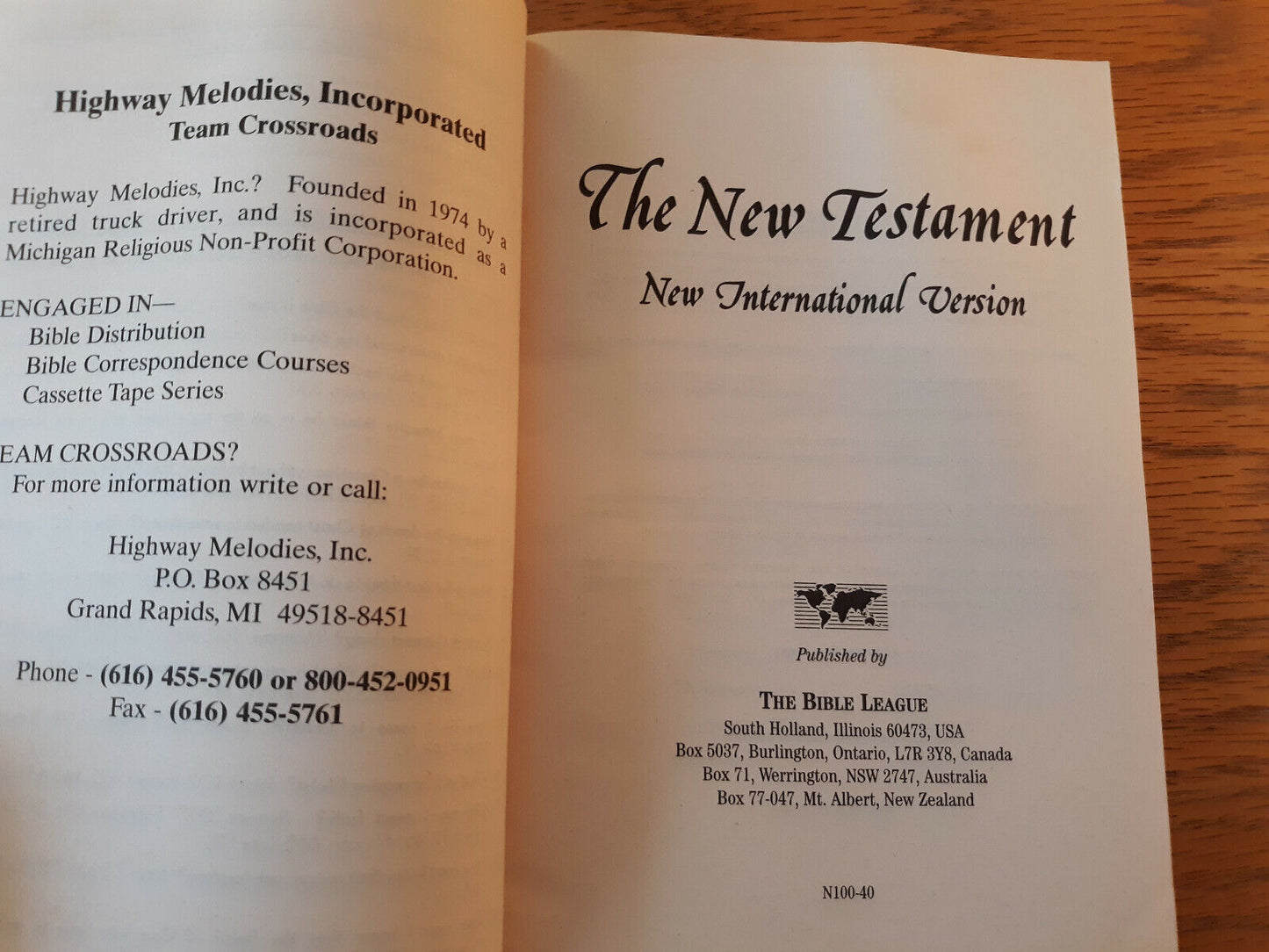 The New Testament New International Version Bible League 1984 Paperback