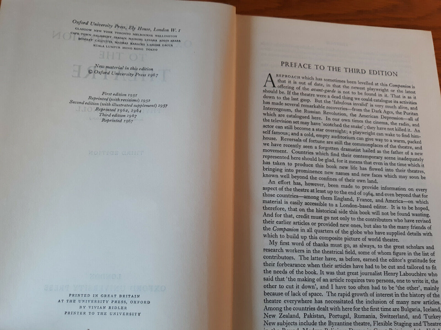 The Oxford Companion To The Theatre 3rd Ed 1967 Phyllis Hartnoll Hardcover Oxfor