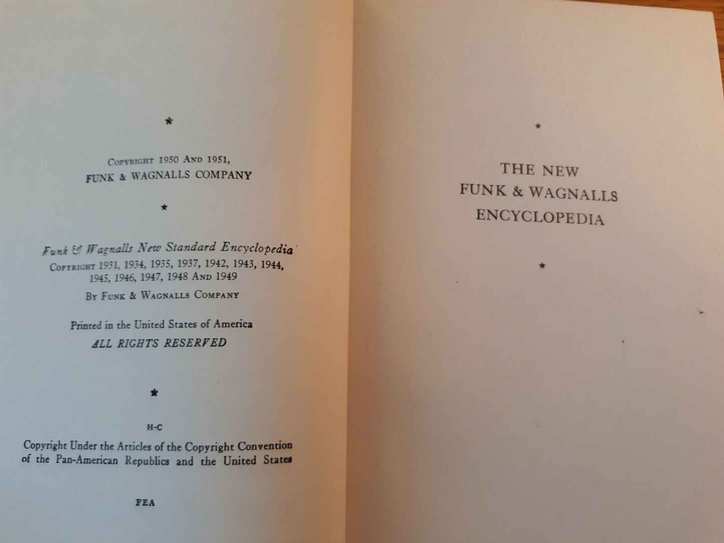 The New Funk & Wagnalls Encyclopedia 1951 Unicorn Pub Hardcover Volume 17