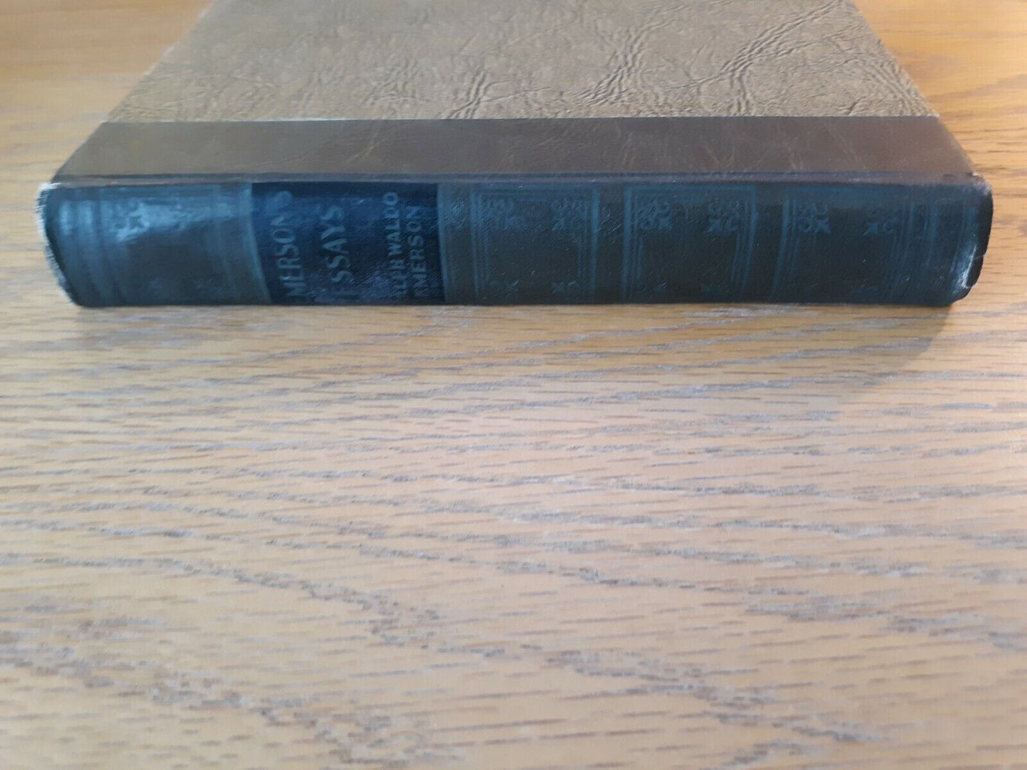 The Worlds Popular Classics Emerson's Essays Hardcover Art Type Edition