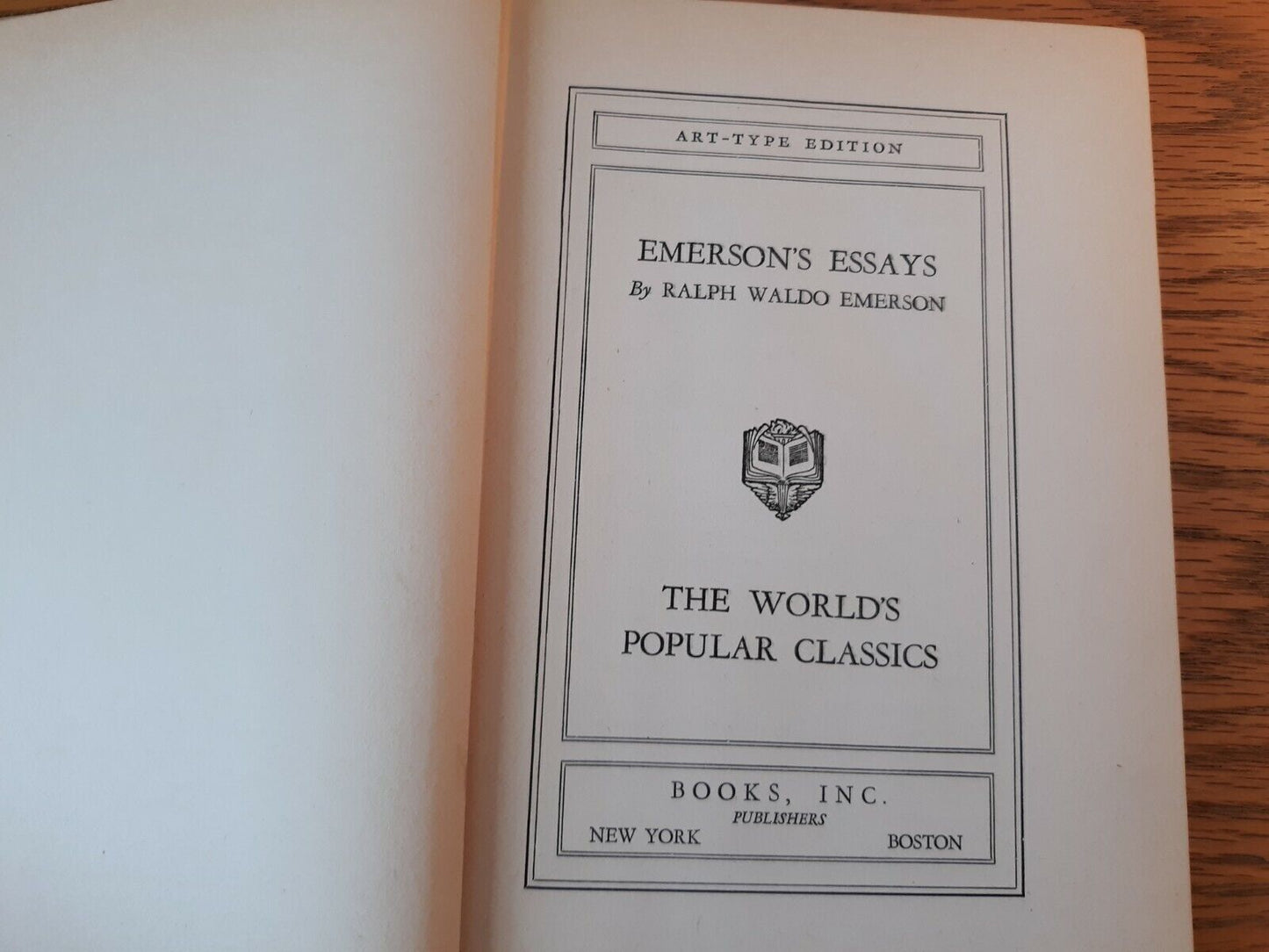 The Worlds Popular Classics Emerson's Essays Hardcover Art Type Edition