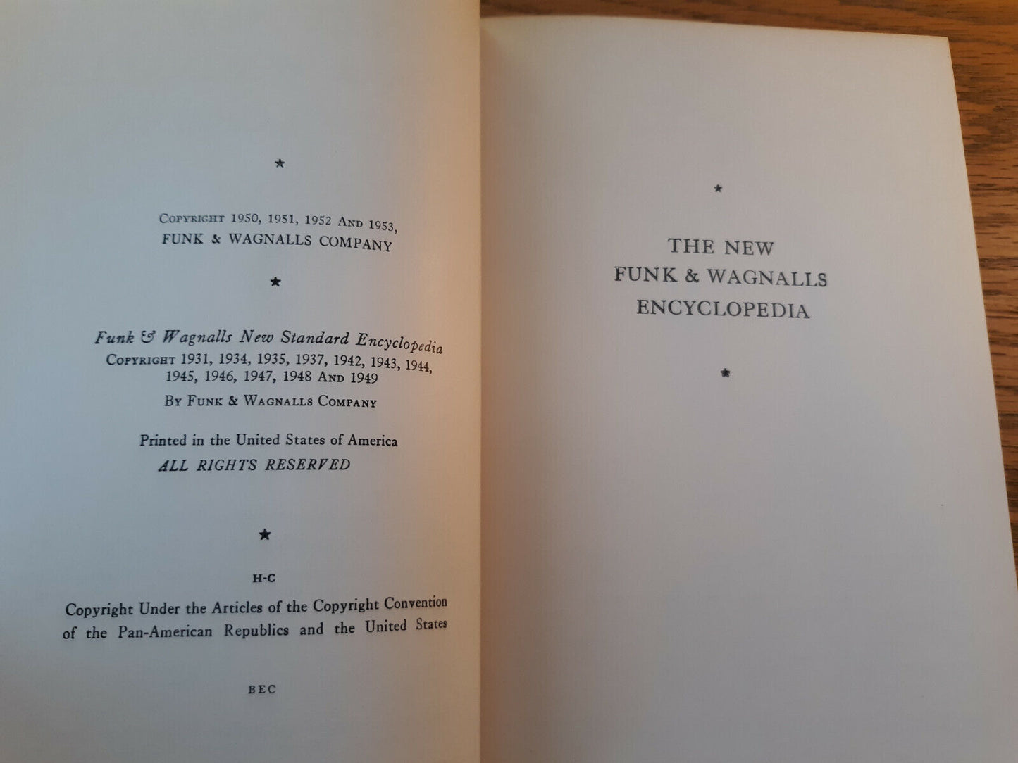 The New Funk & Wagnalls Encyclopedia 1953 Unicorn Pub Hardcover Volume 32