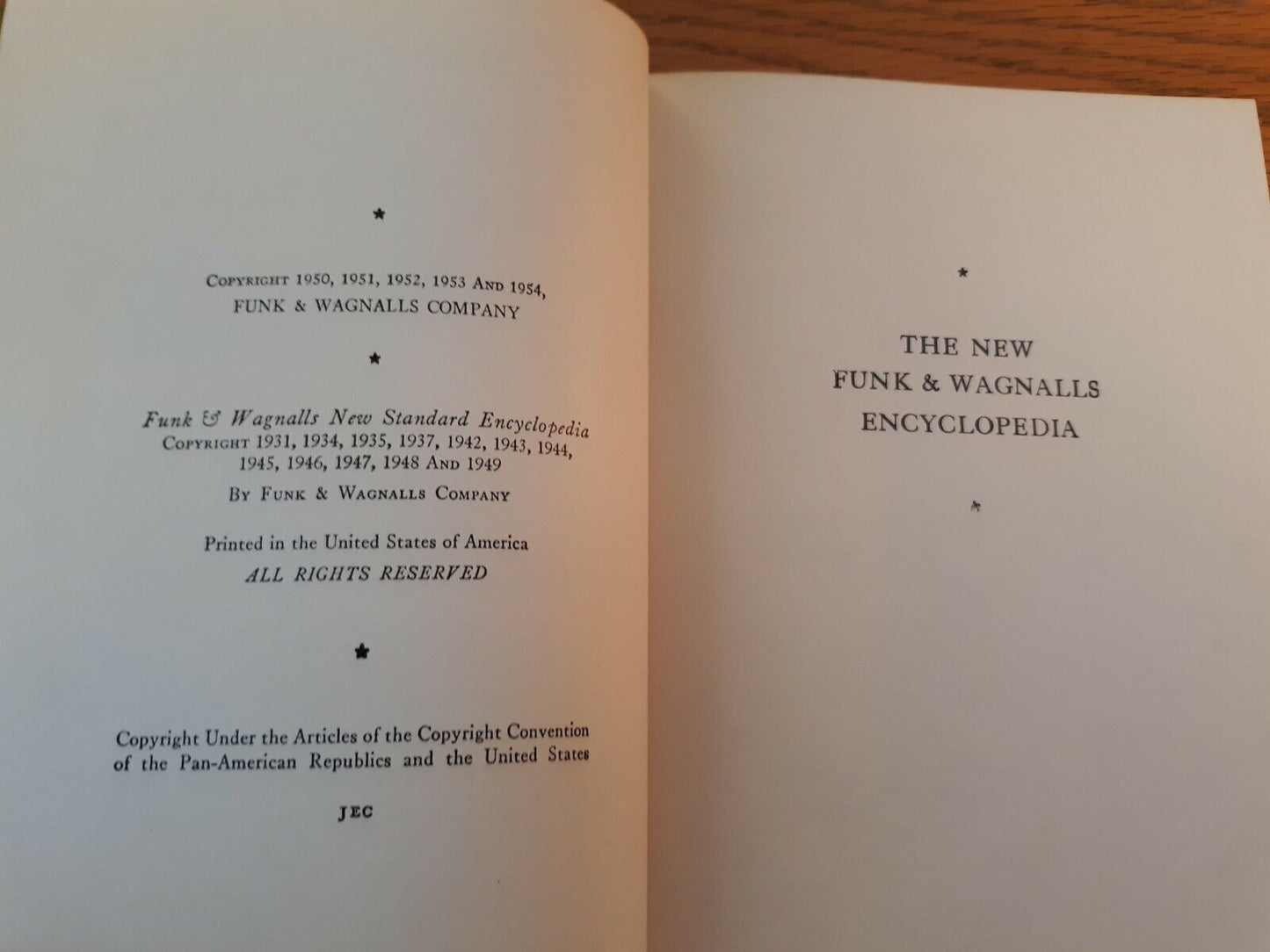 The New Funk & Wagnalls Encyclopedia 1954 Unicorn Pub Hardcover Volume 31