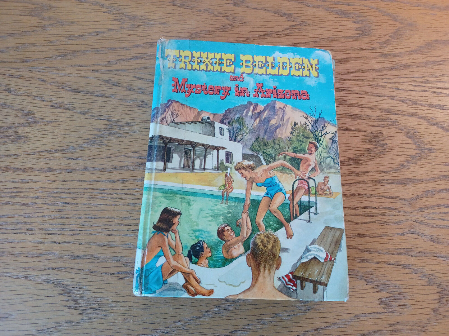 Trixie Belden And Mystery In Arizona Julie Campbell 1958 Whitman Hardcover