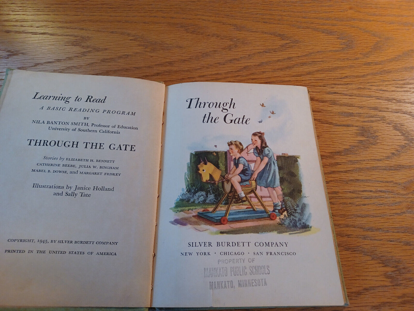 Through The Gate 1945 Elizabeth H Bennett Hardcover Silver Burdett