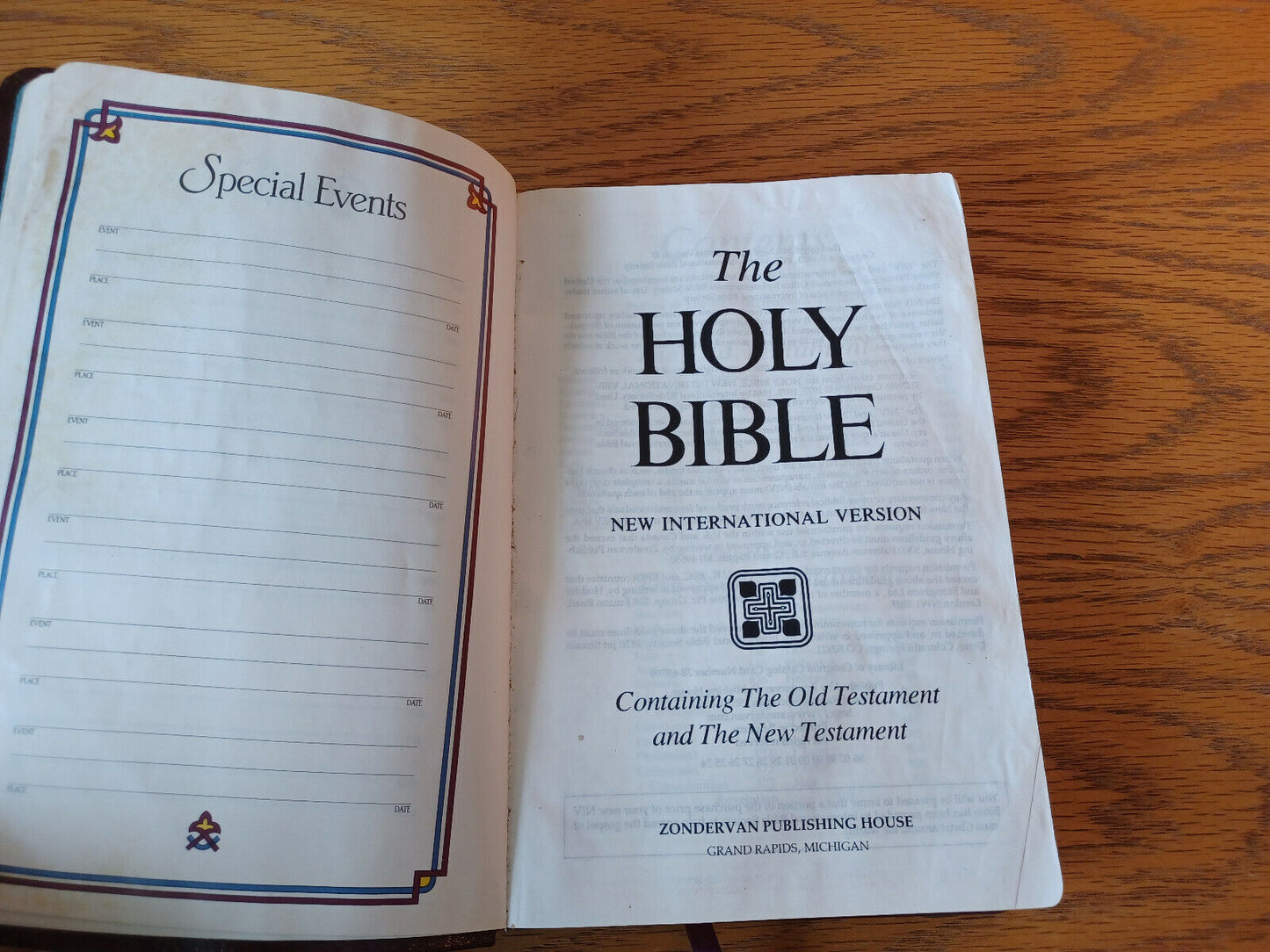 Holy Bible New International Version Zondervan Bonded Leather