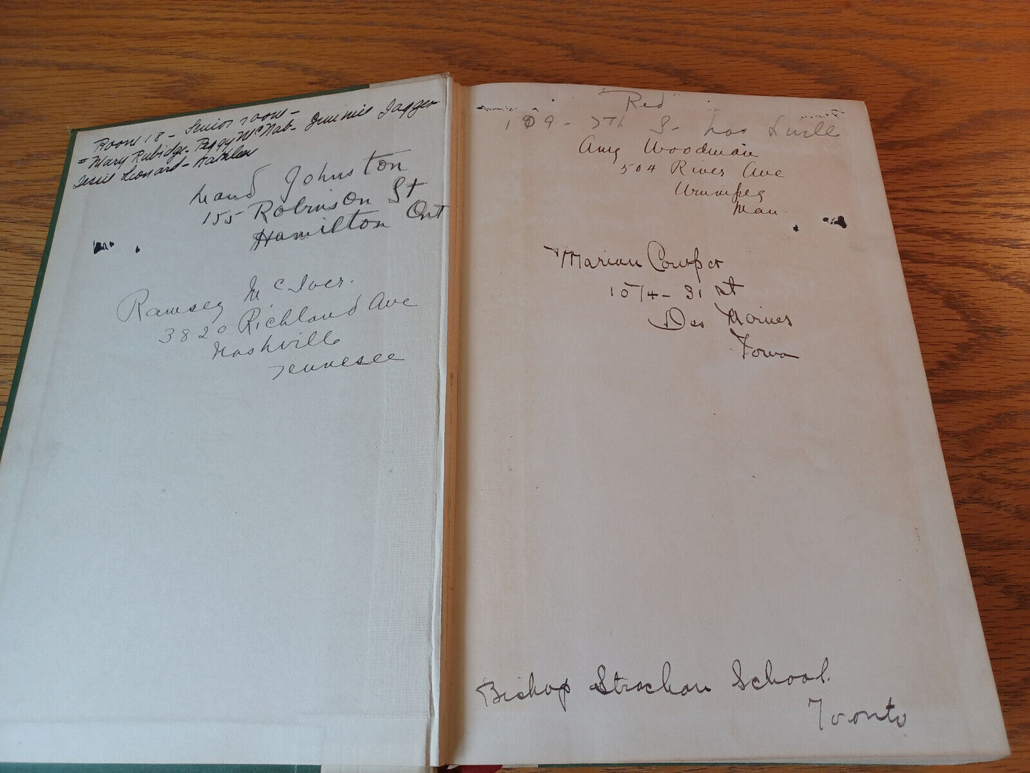 Whisperings From The Great An Autograph Birthday Album Constance A Meredyth 1906