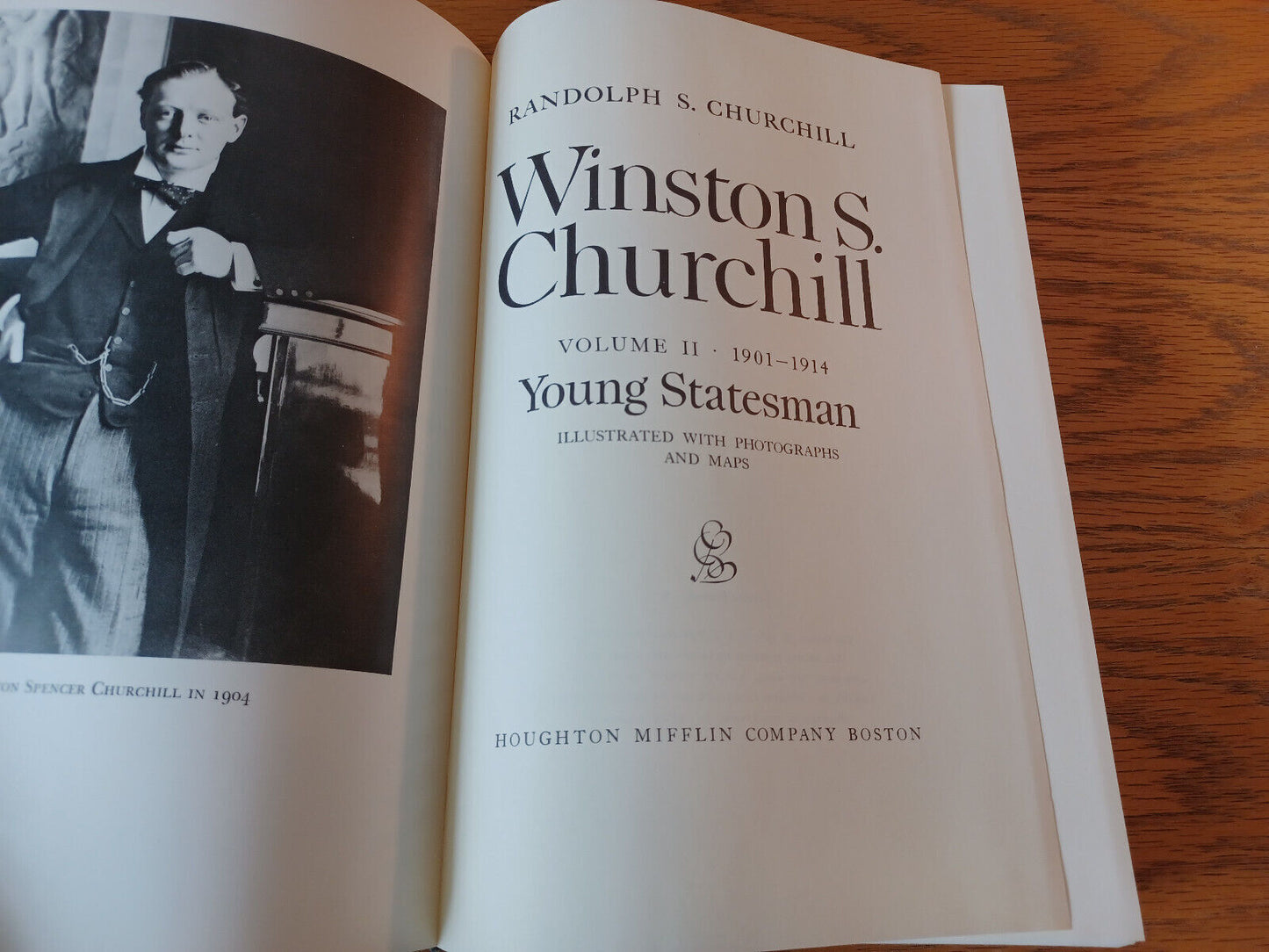 Winston S Churchill Volume II Young Statesman Randolph S Churchill 1967 Houghton