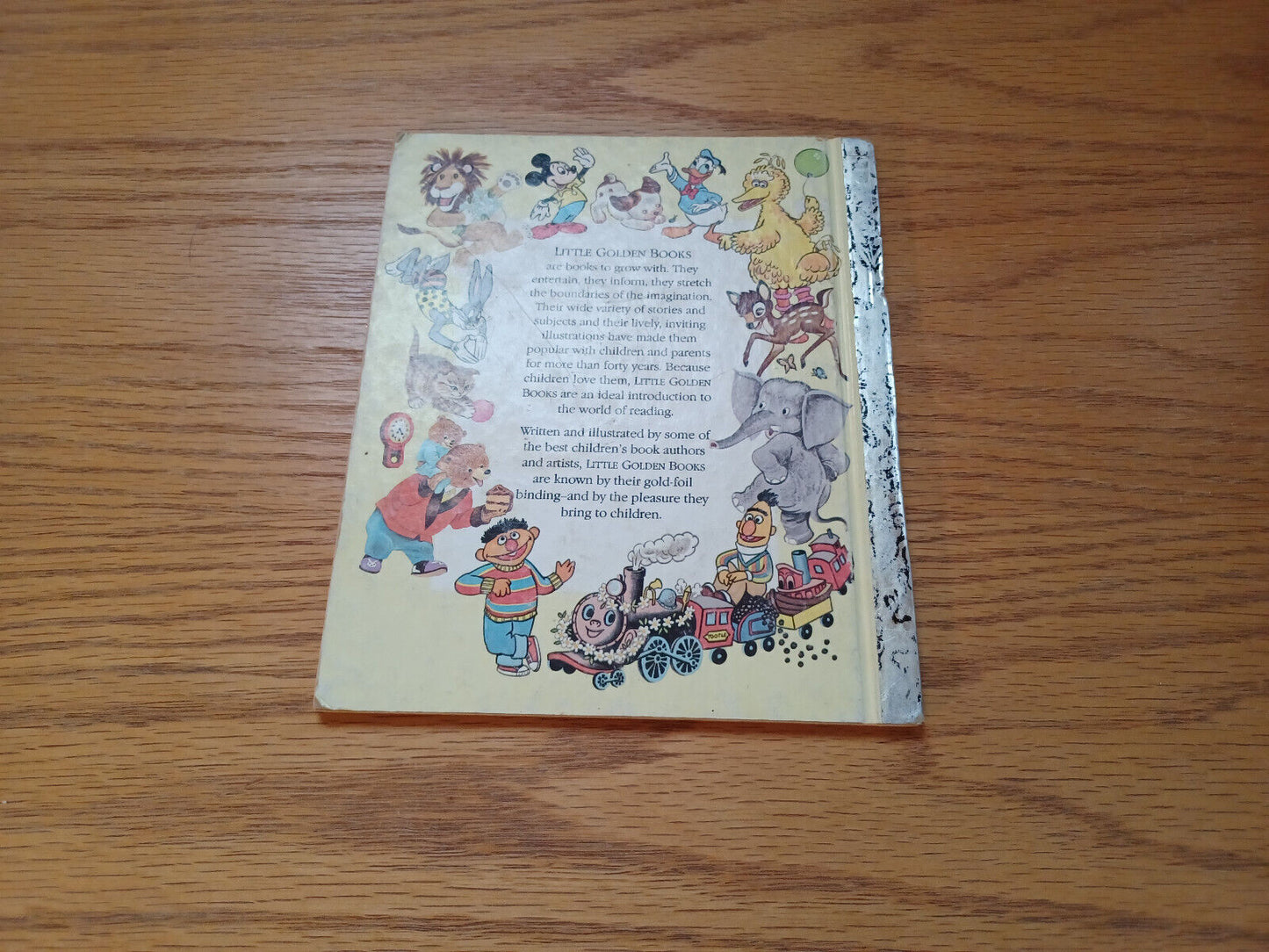 Walt Disney's Surprise For Mickey Mouse 1972 Golden Book