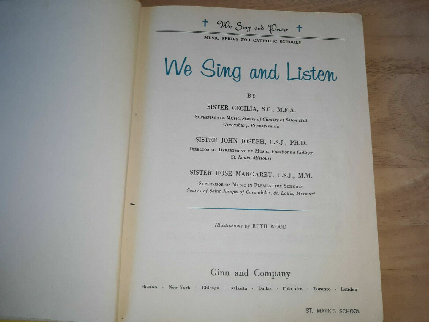 We sing and listen, (We sing and praise) – 1957 by Cecilia (Author)